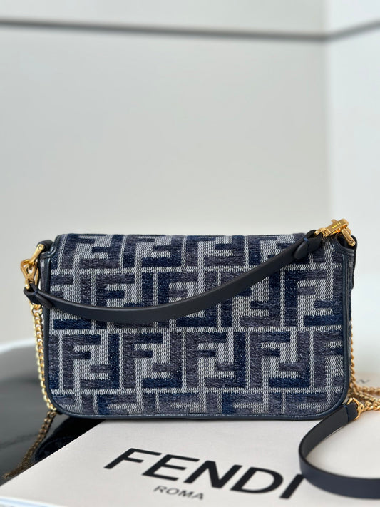 Fendi Baguette Mini