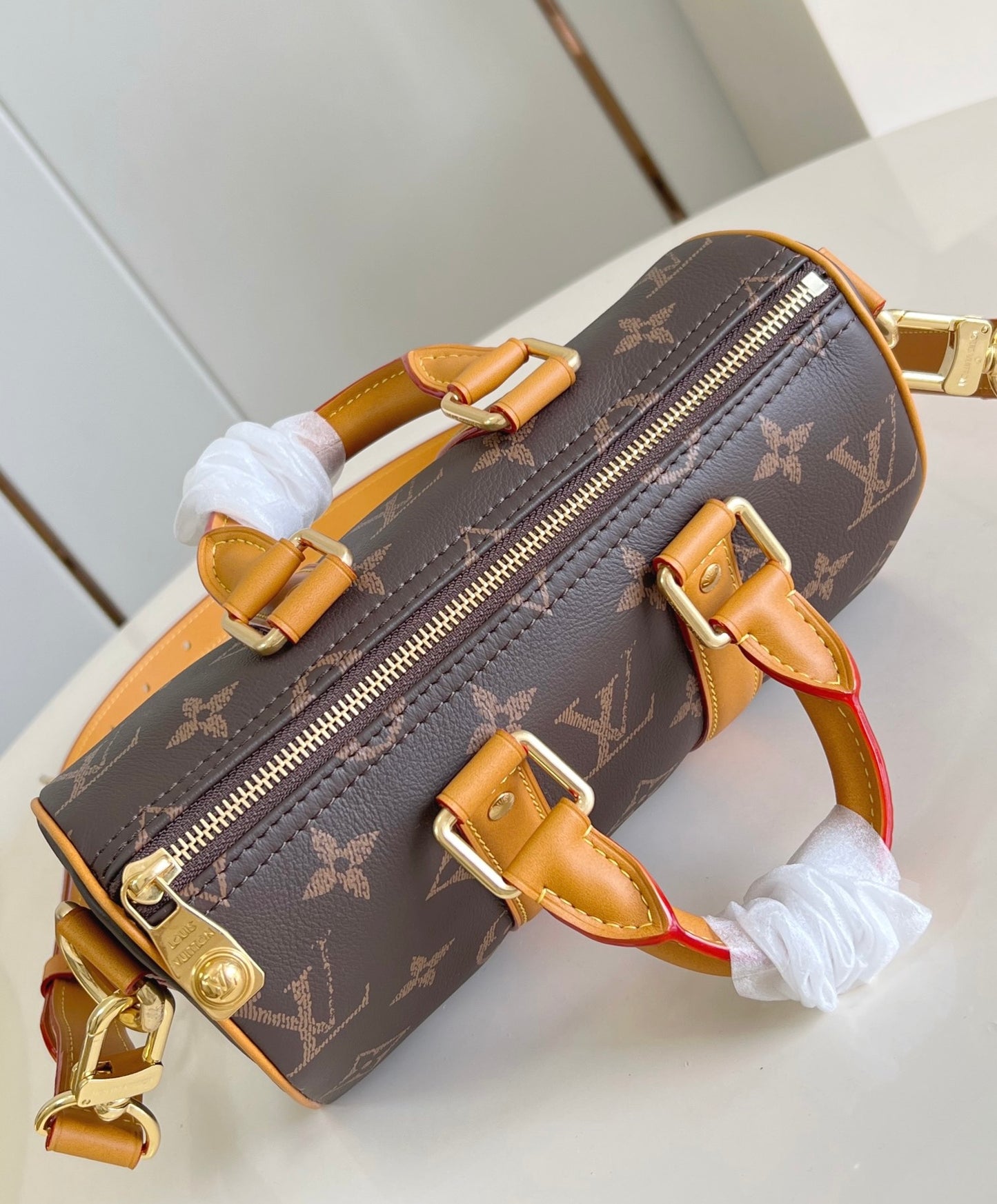 Louis Vuitton Keepall Bandoulière 25