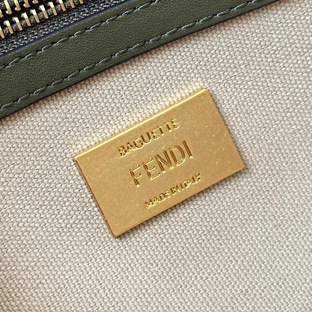 Fendi Baguette