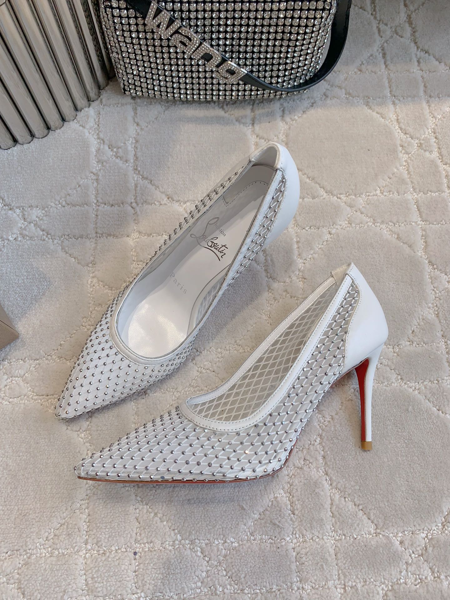 LOUBOUTIN Apostropha