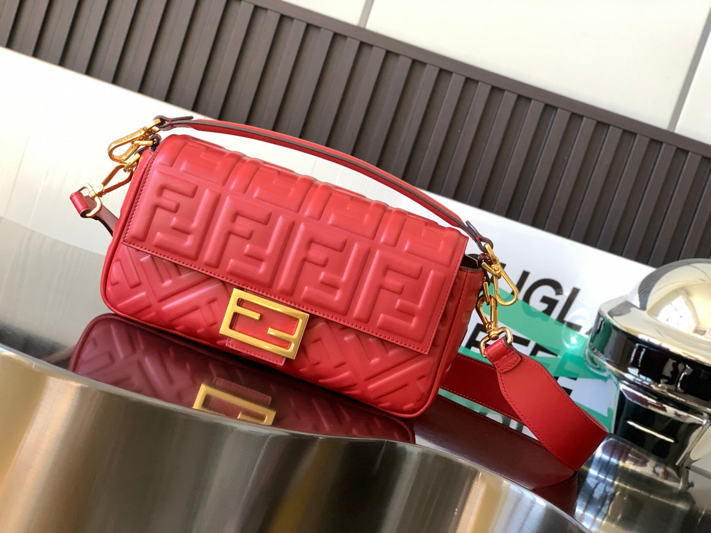 Fendi baguette