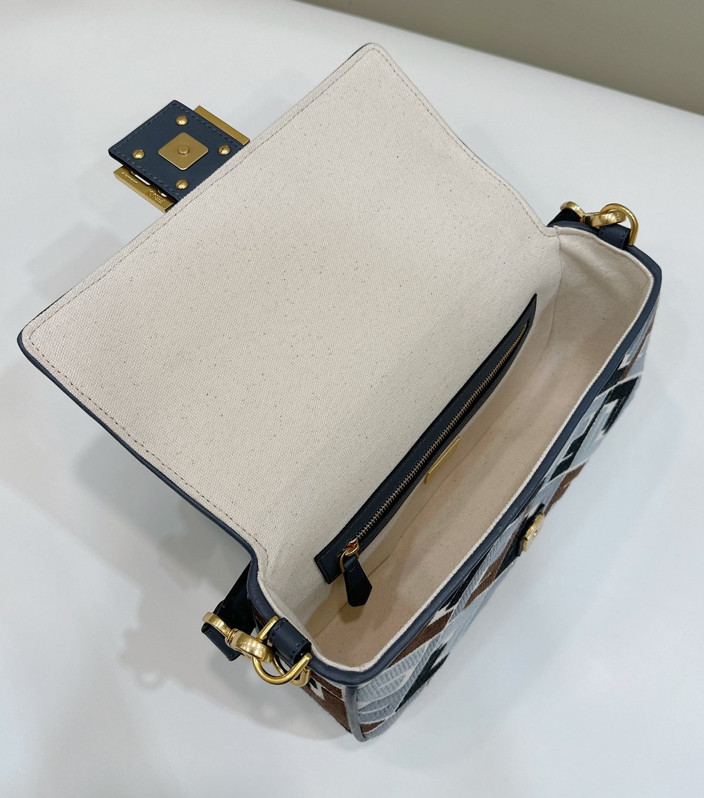 Fendi Baguette