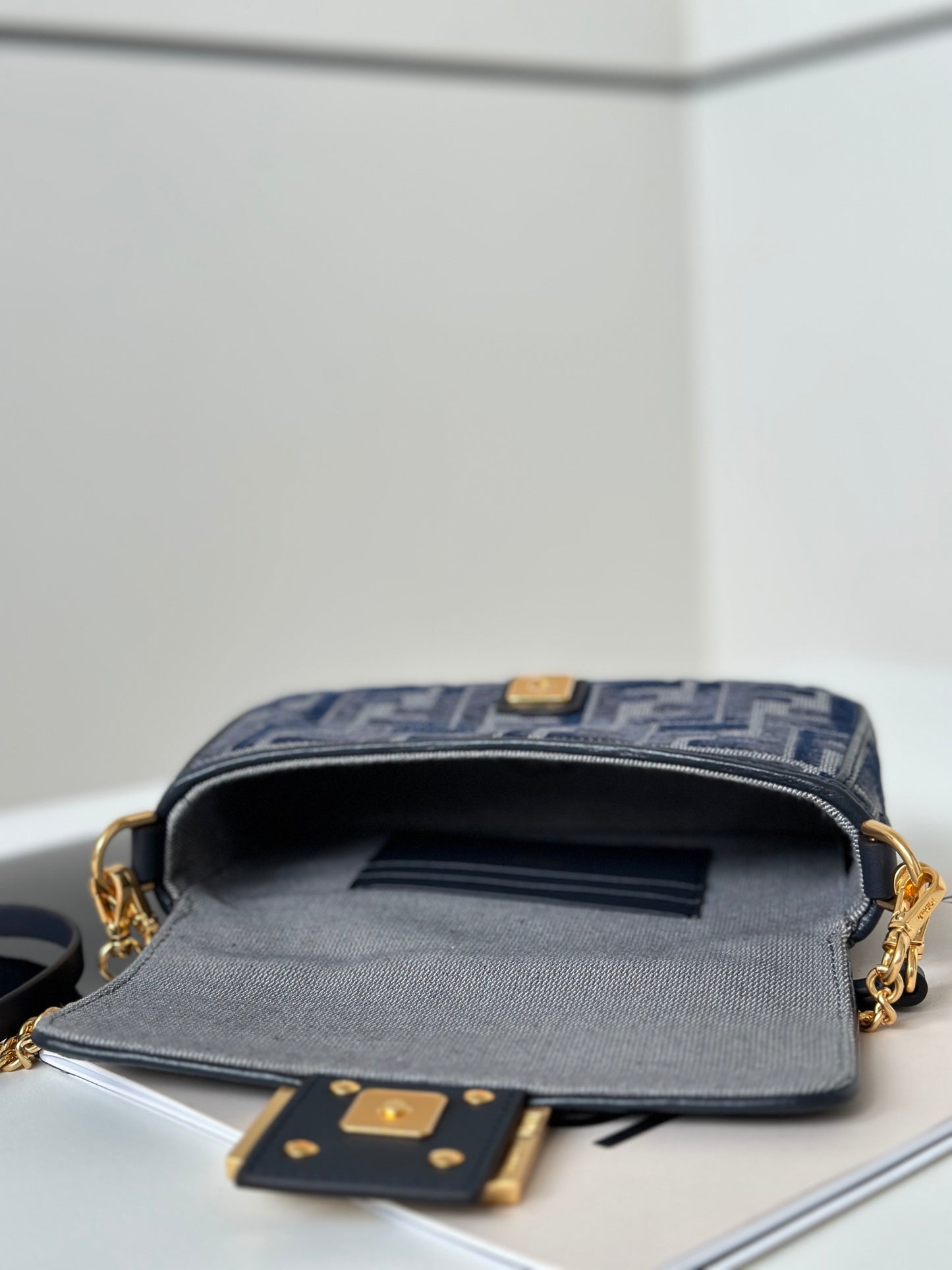 Fendi Baguette Mini