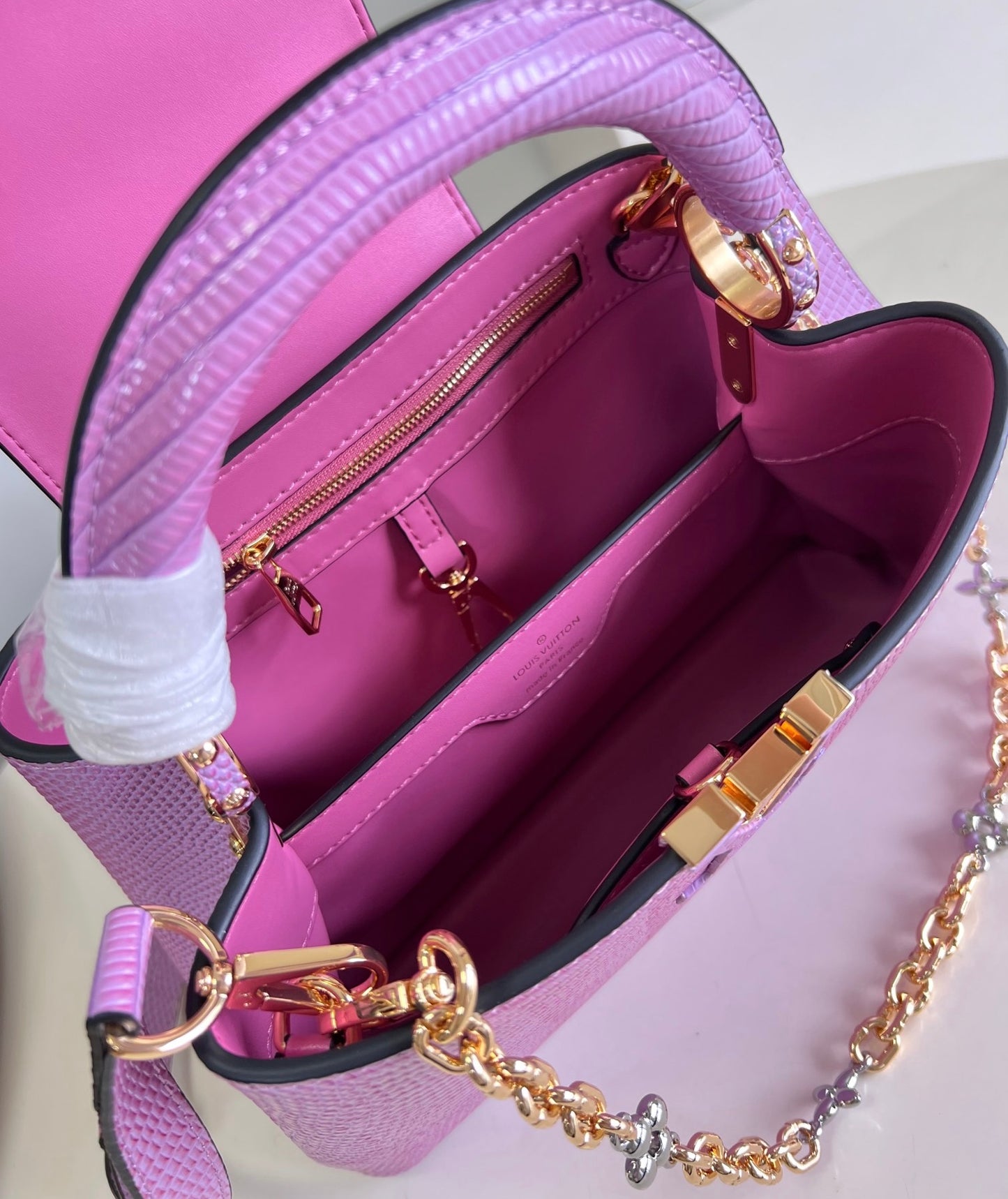Louis Vuitton Capucines BB