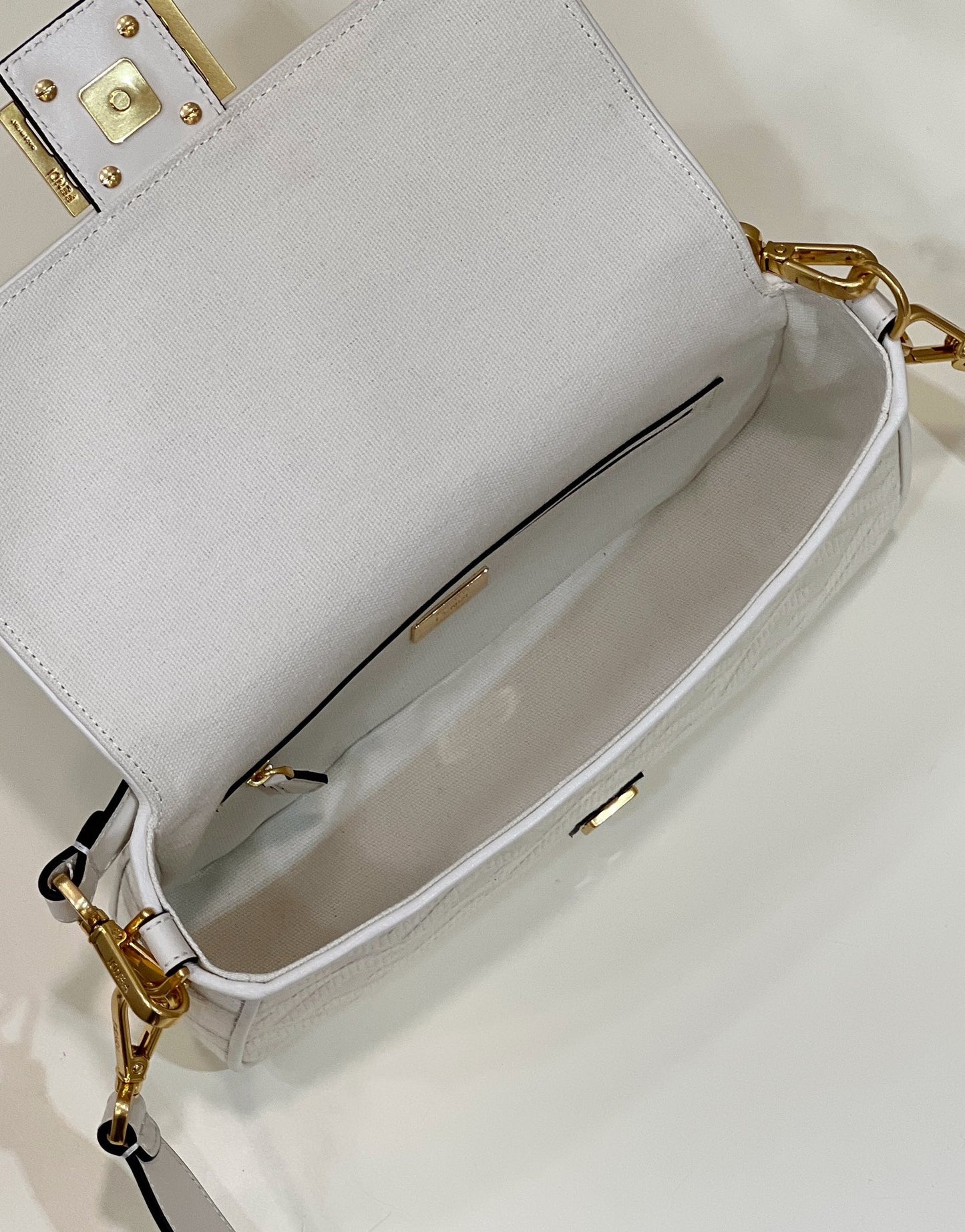 Fendi Baguette