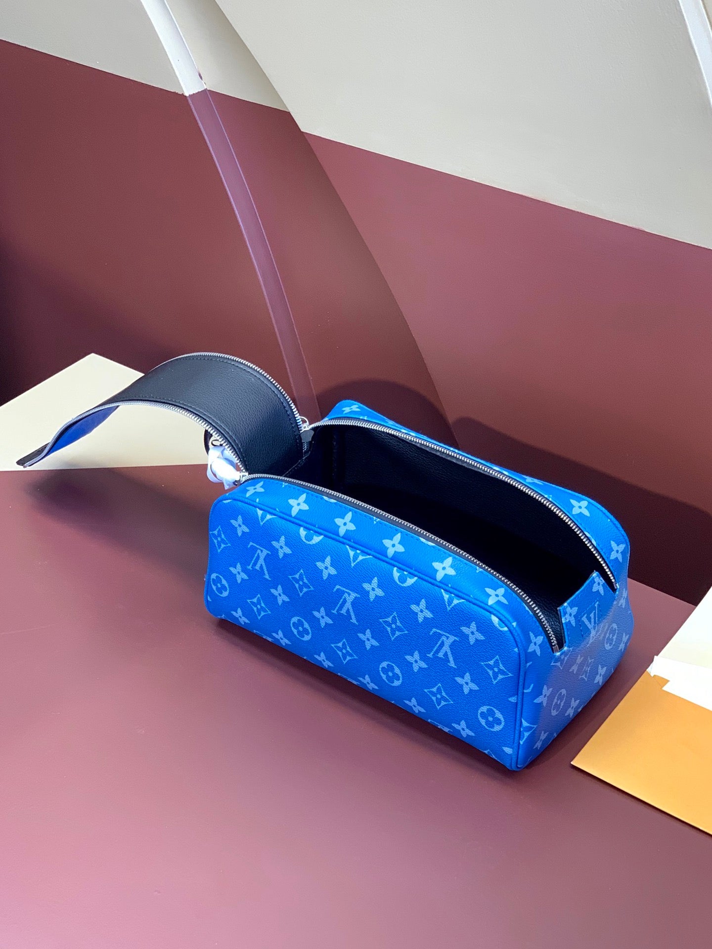 Louis Vuitton Trousse Toilette Dopp Kit
