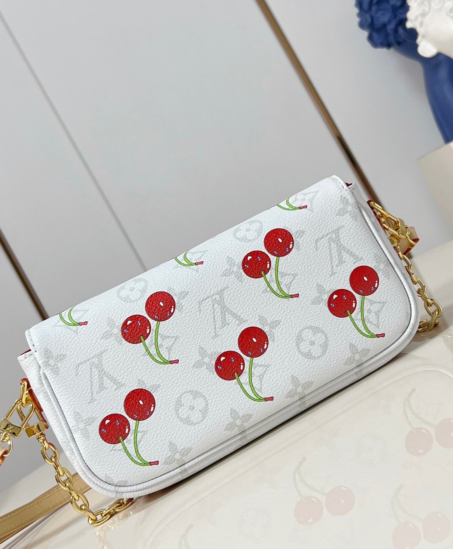 Louis Vuitton x TM Portafoglio con catenella Ivy