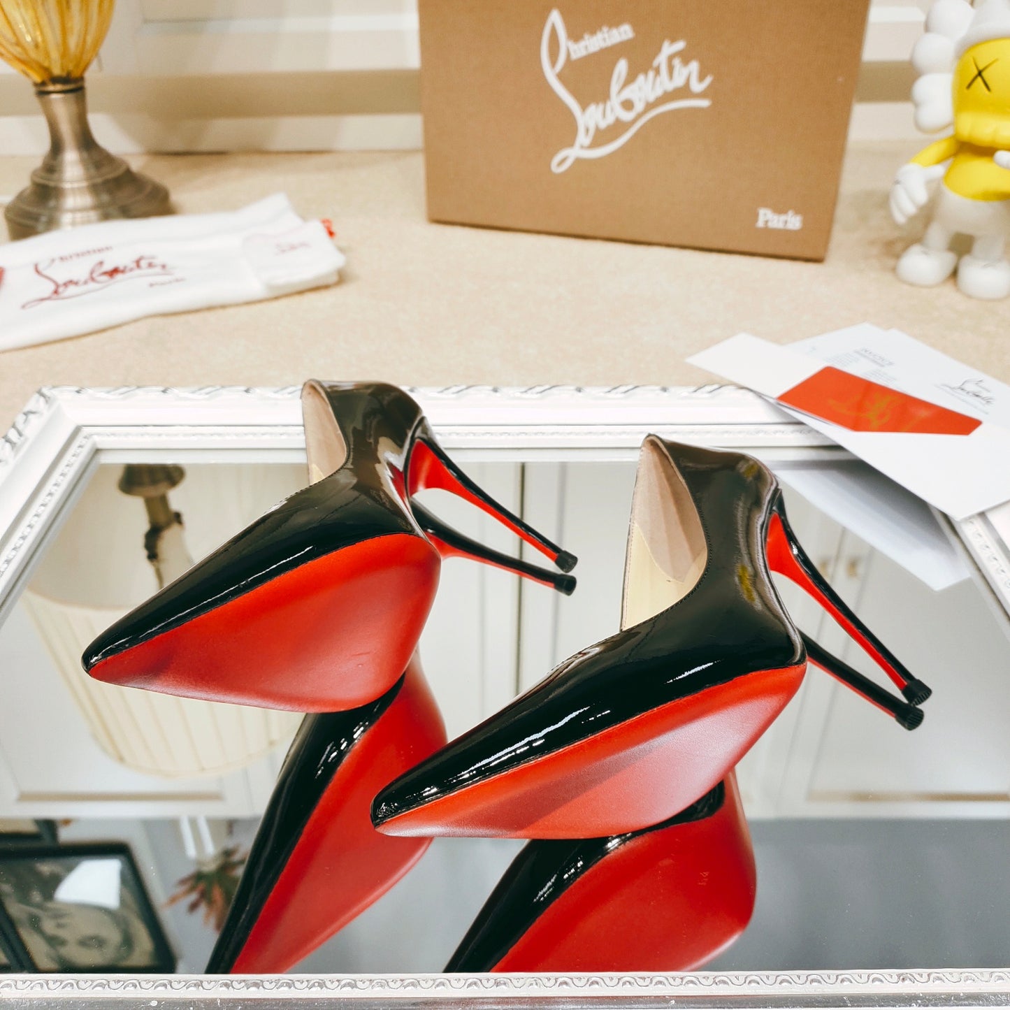 LOUBOUTIN Kate