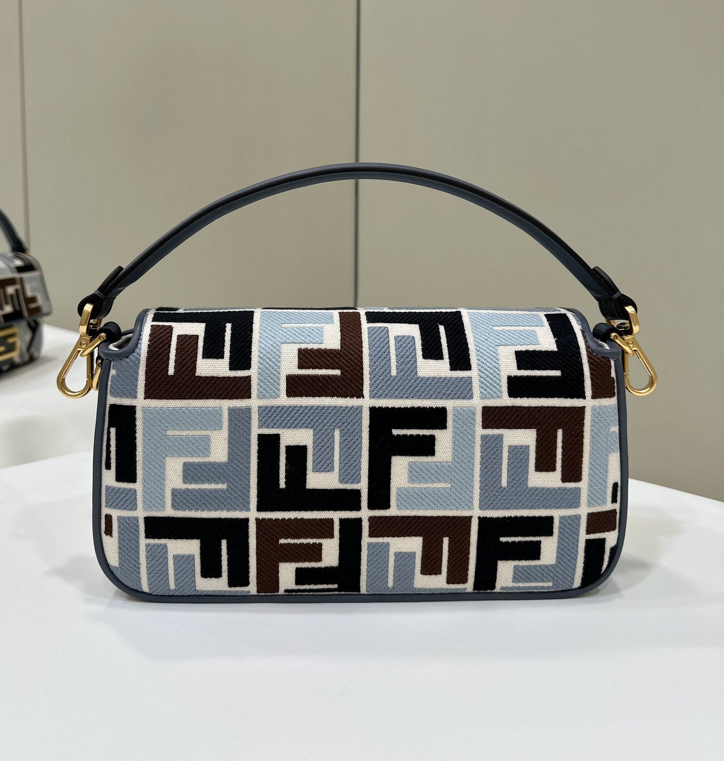 Fendi Baguette