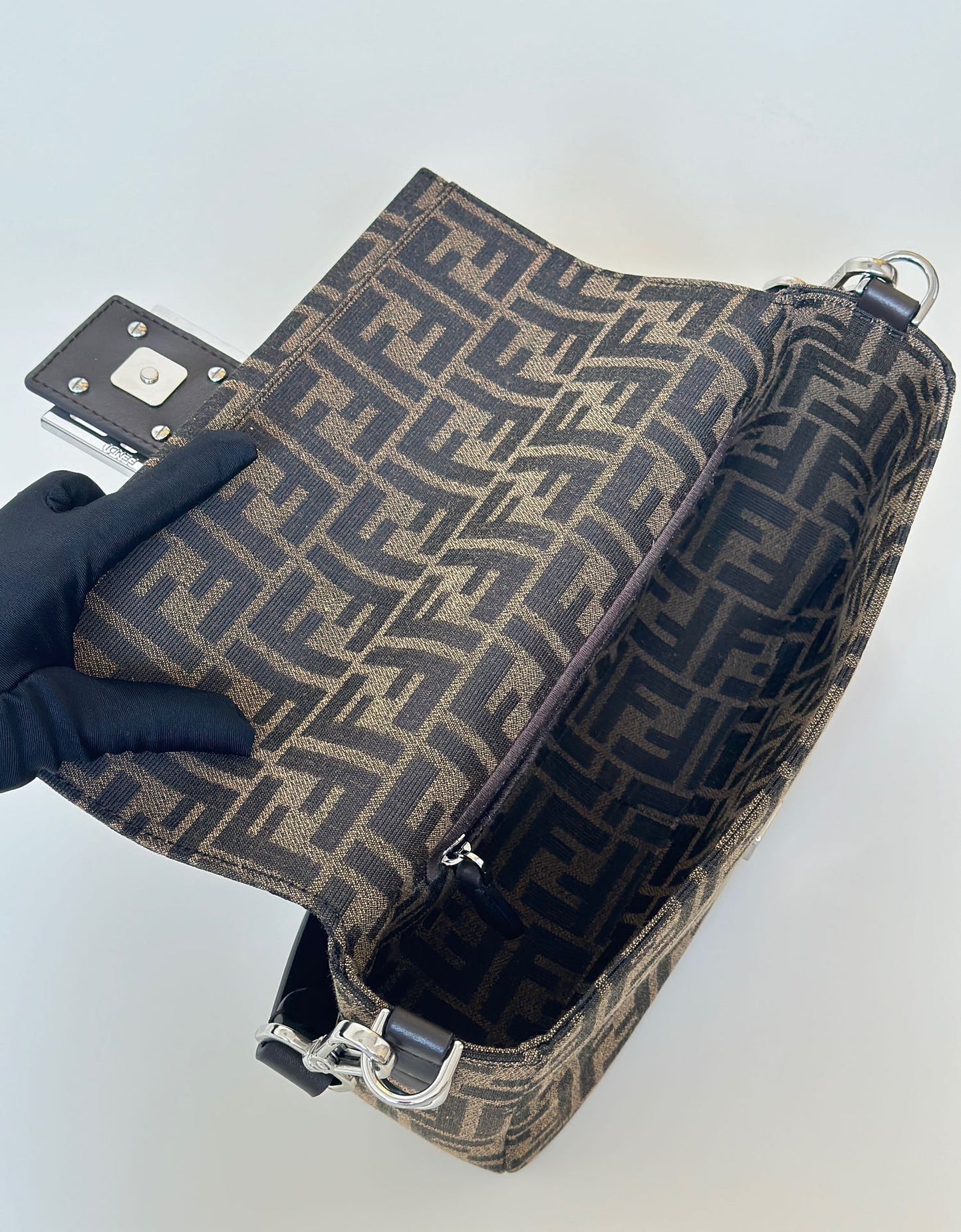 Fendi baguette