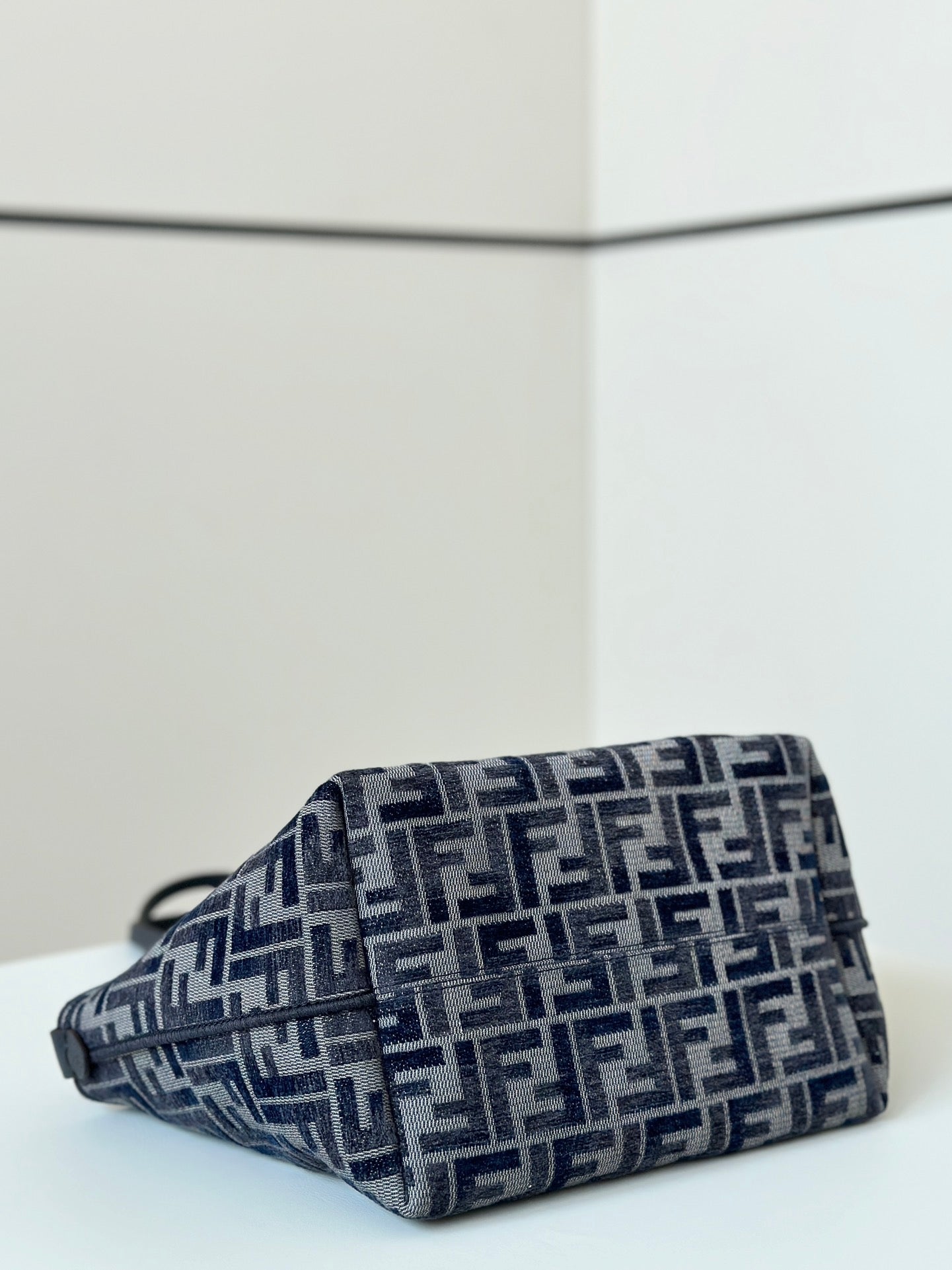 Fendi Tote Roll Large