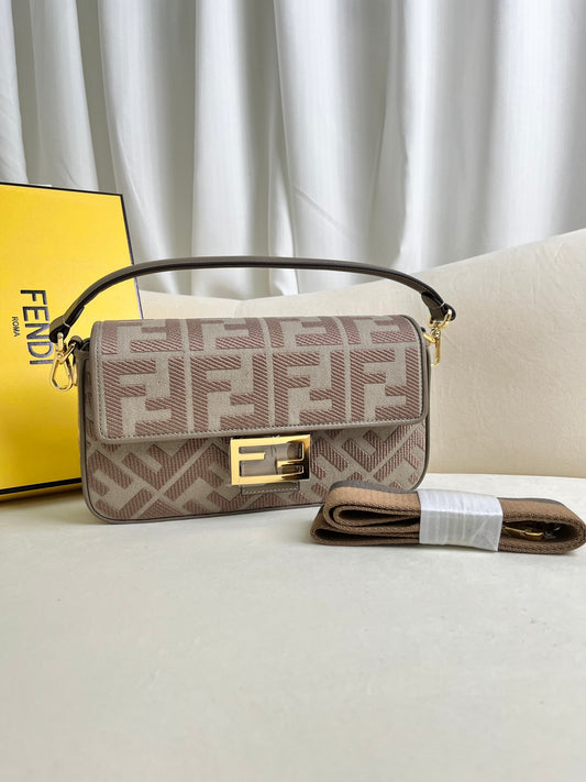 Fendi Baguette