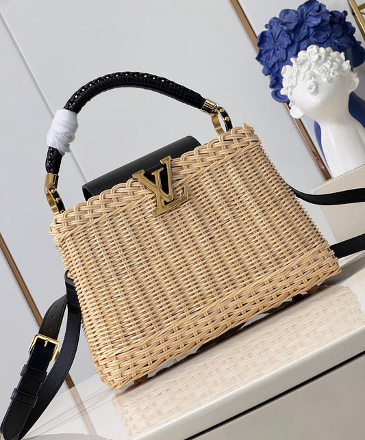 Louis Vuitton Capucines BB