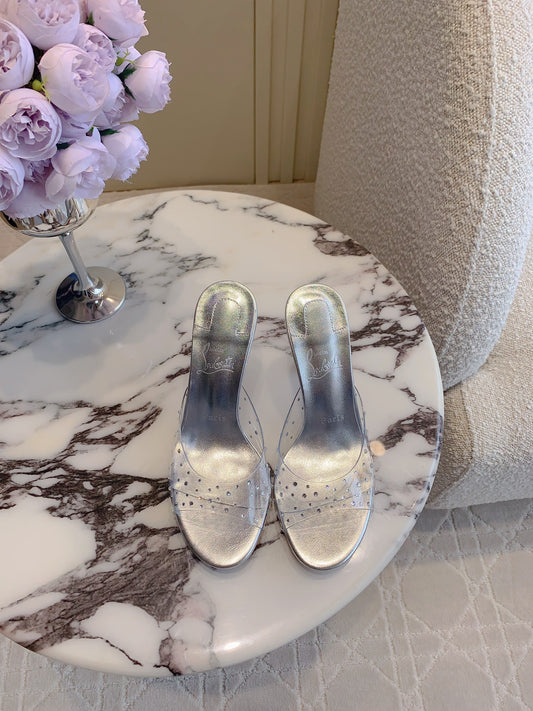 LOUBOUTIN Mules Degramule