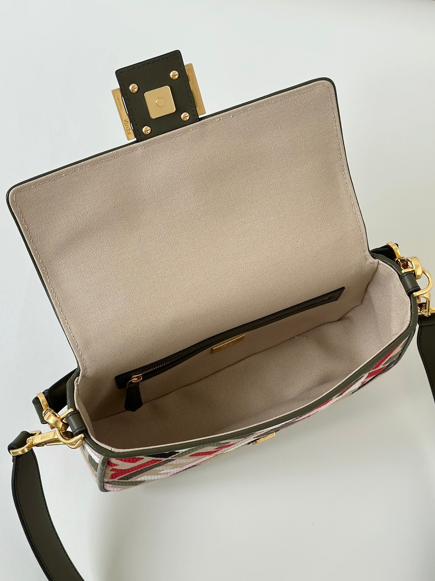 Fendi Baguette