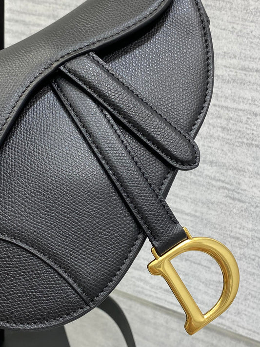 Dior Saddle