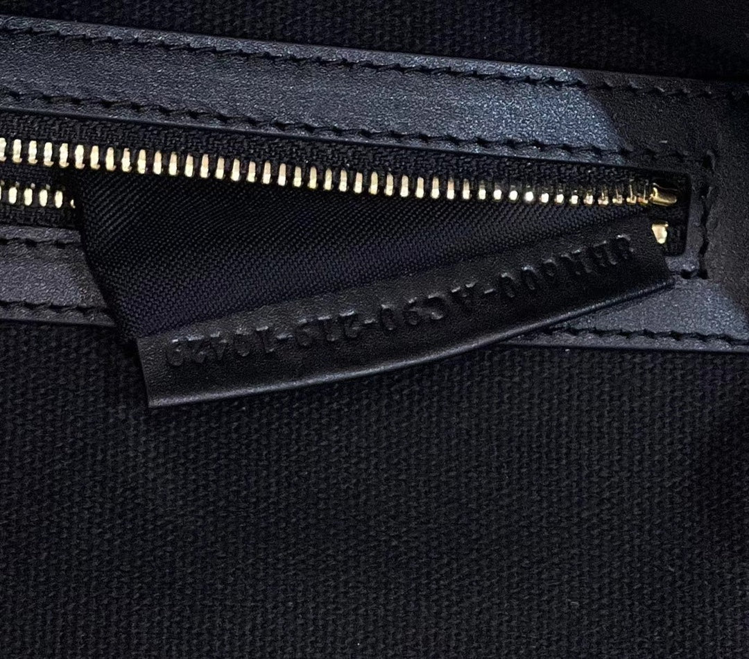 Fendi Baguette