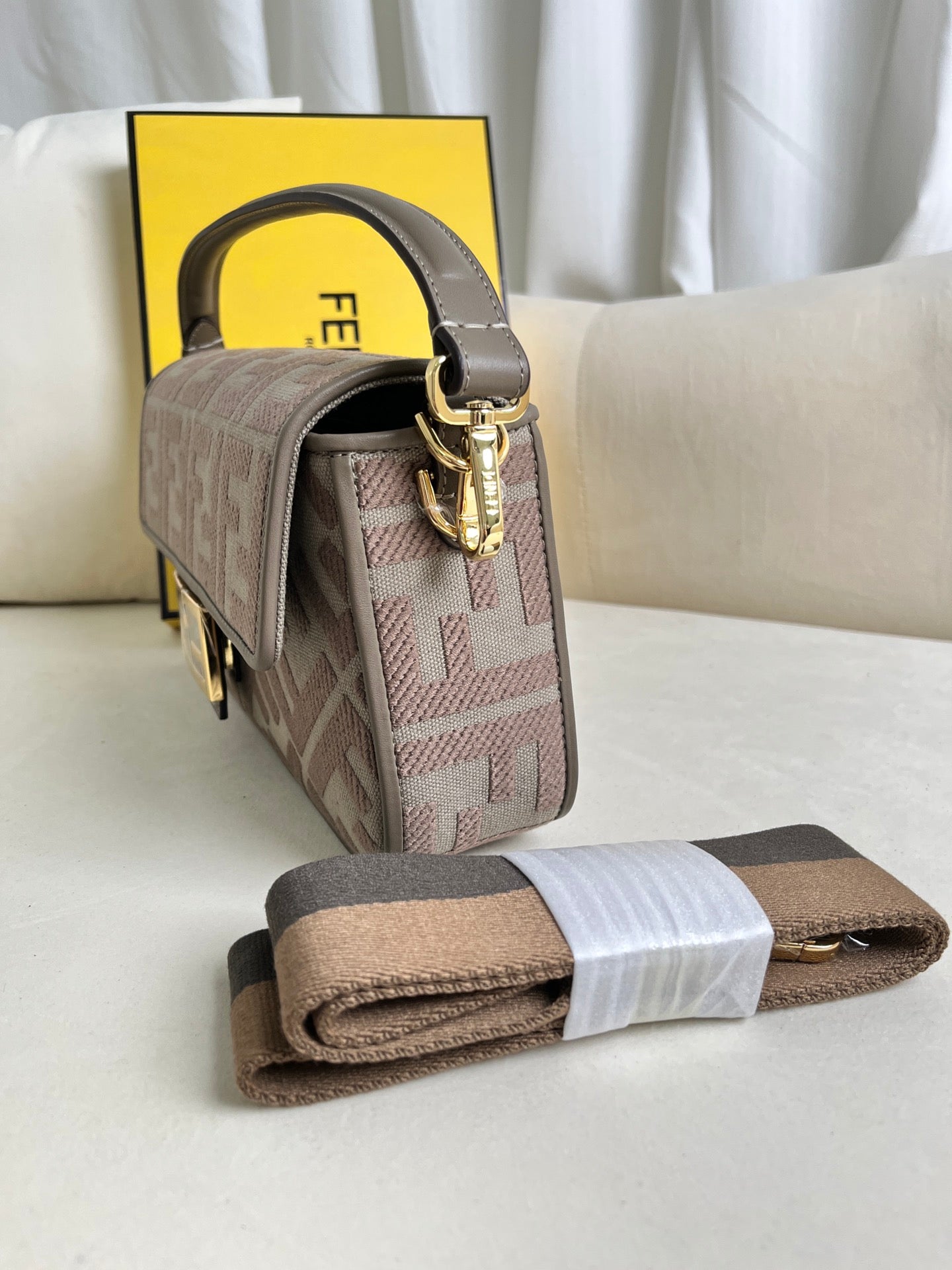 Fendi Baguette