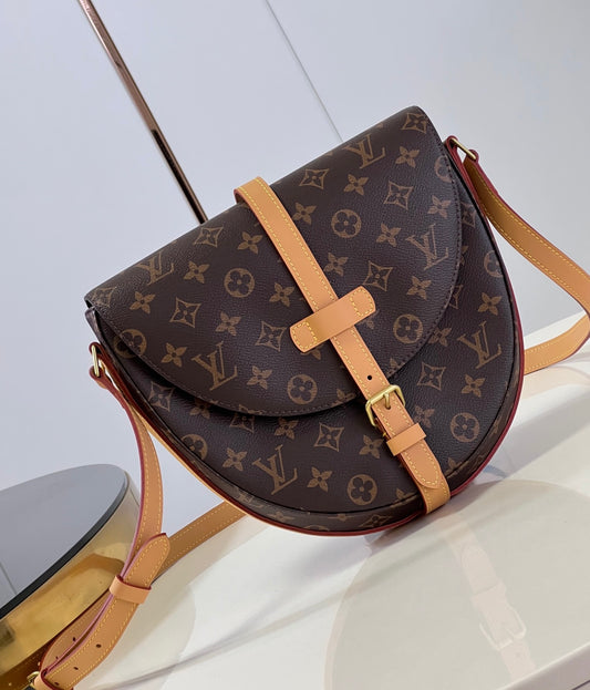 Louis Vuitton Chantilly MM