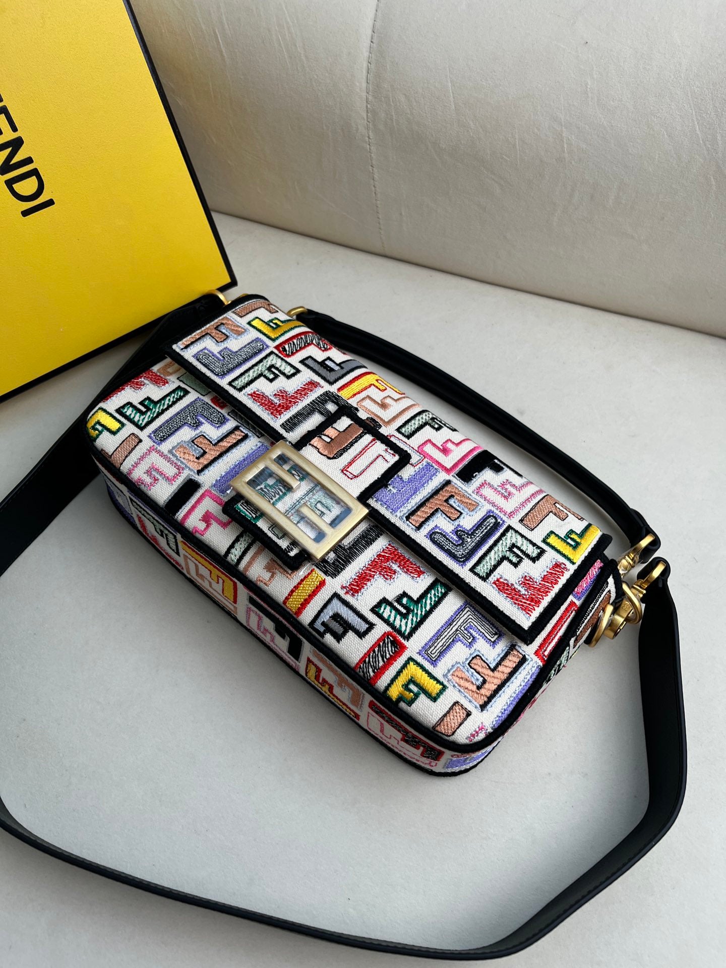 Fendi Baguette