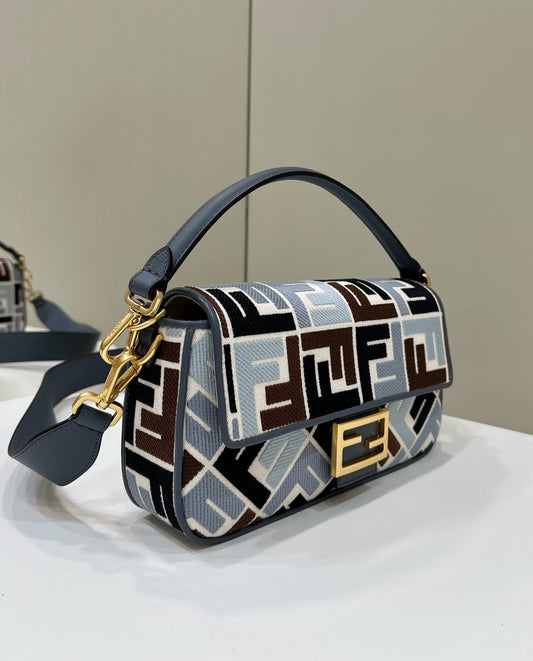 Fendi Baguette