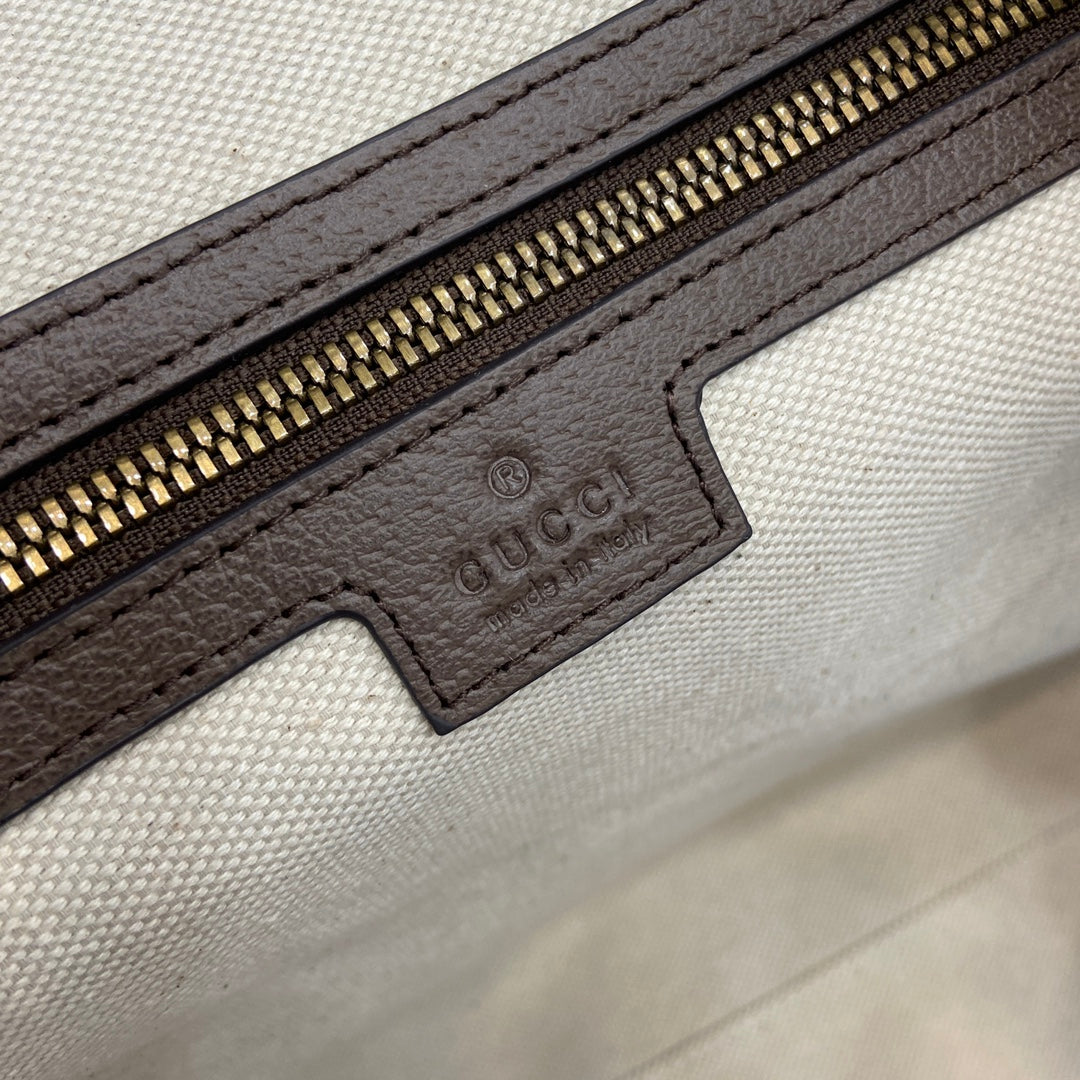 Gucci Savoy