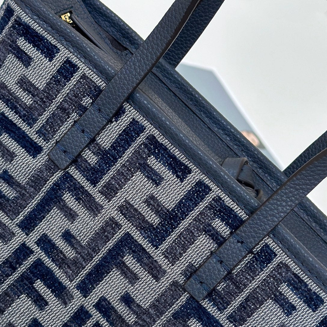 Fendi Tote Roll Mini