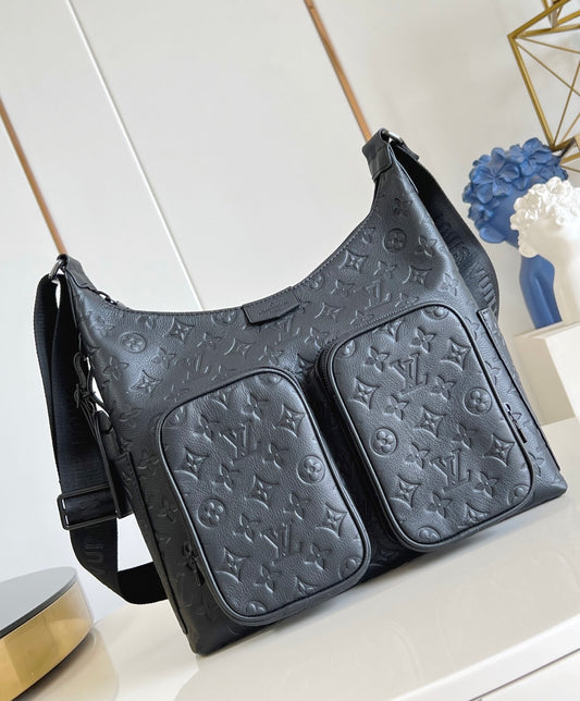 Louis Vuitton Hobo Cargo