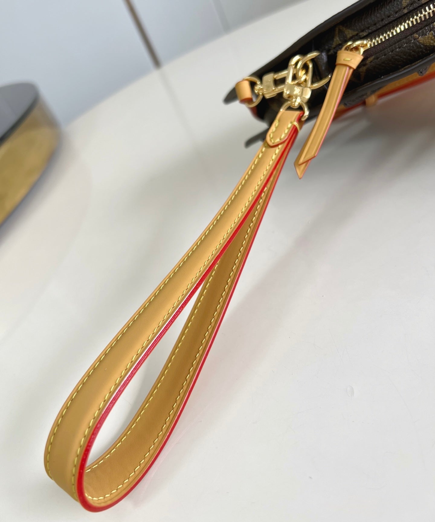 Louis Vuitton Fan