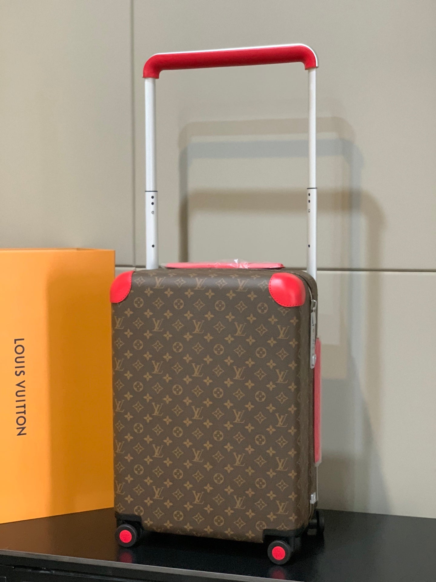 Trolley Louis Vuitton Horizon 55