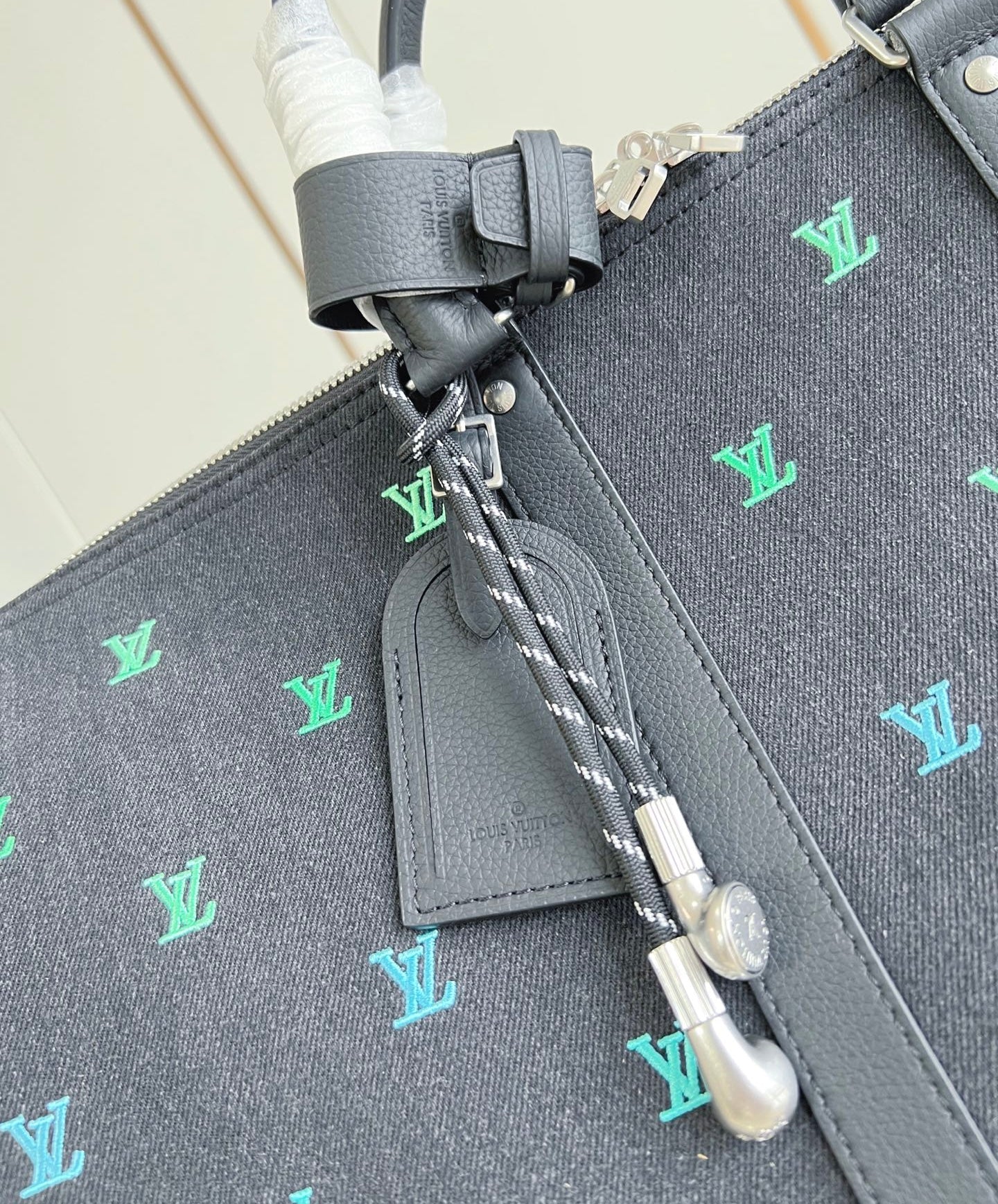 Louis Vuitton Keepall Bandoulière 50