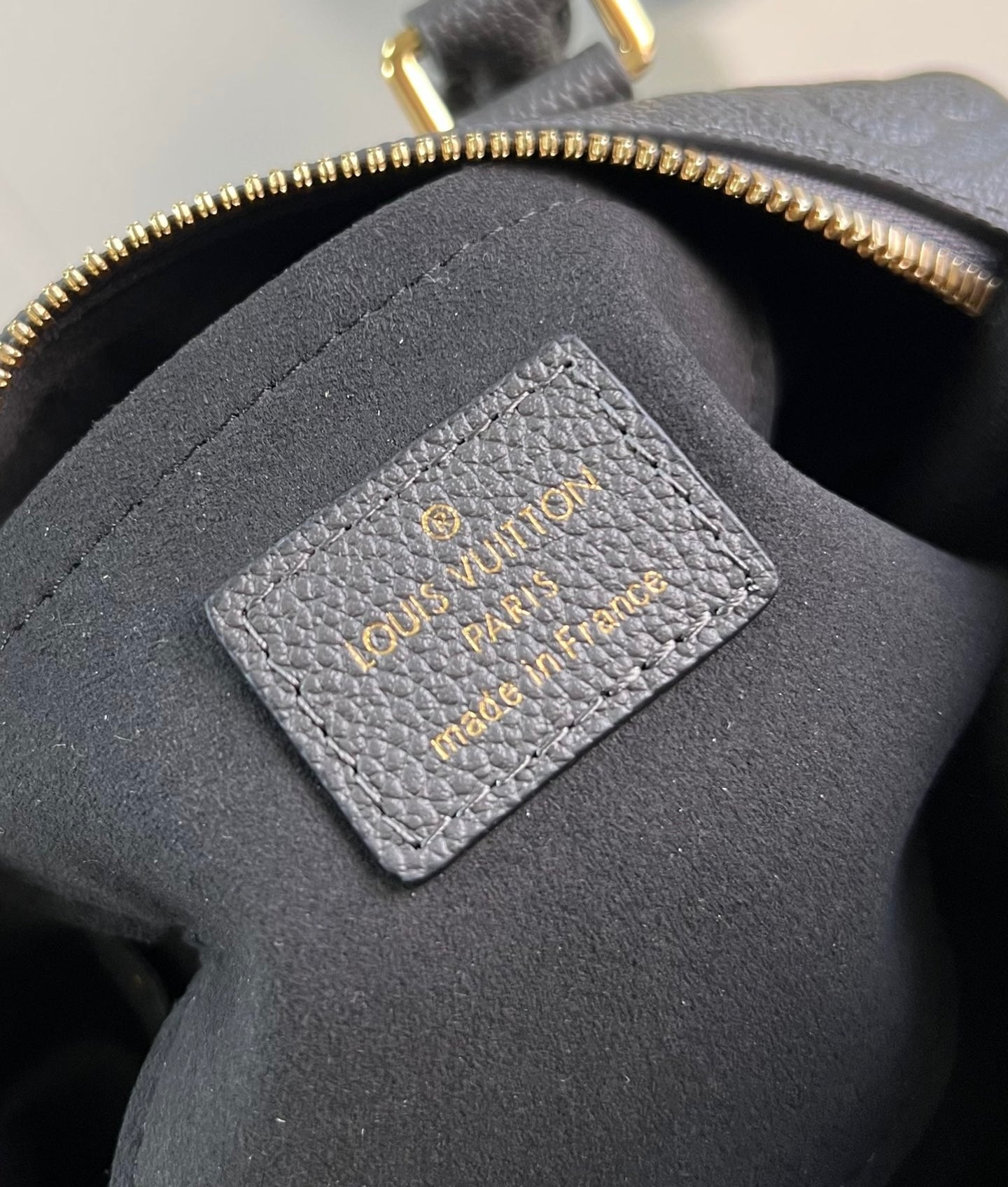 Louis Vuitton Speedy Bandoulière 20