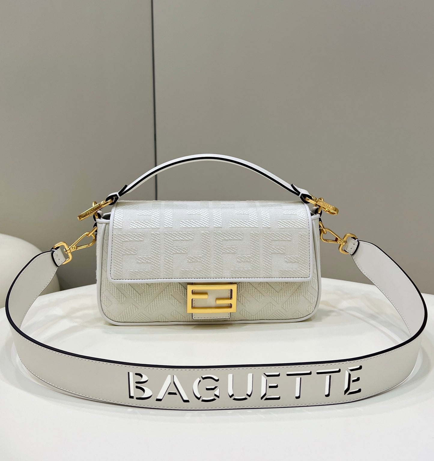 Fendi Baguette