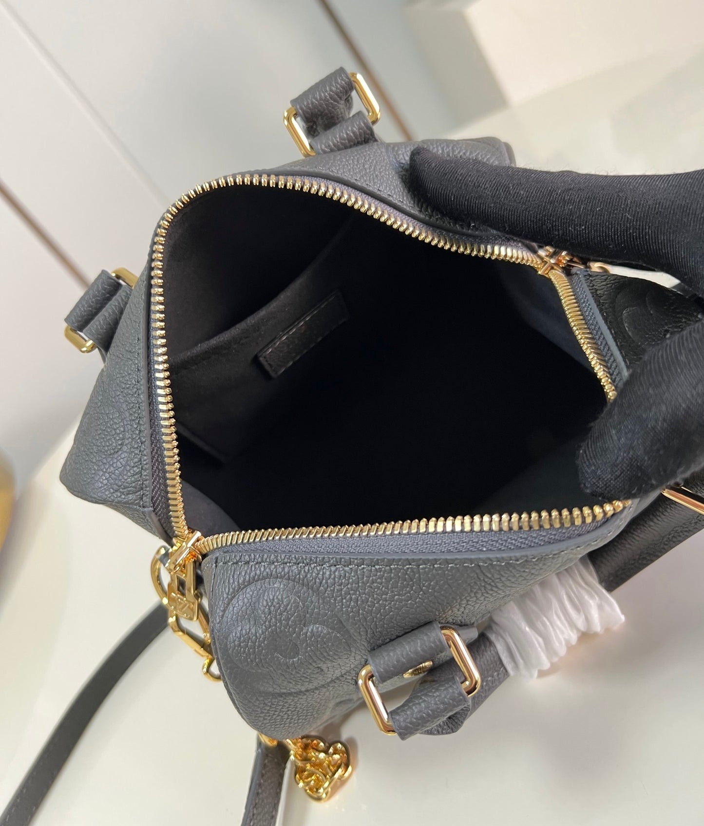 Louis Vuitton Speedy Bandoulière 20