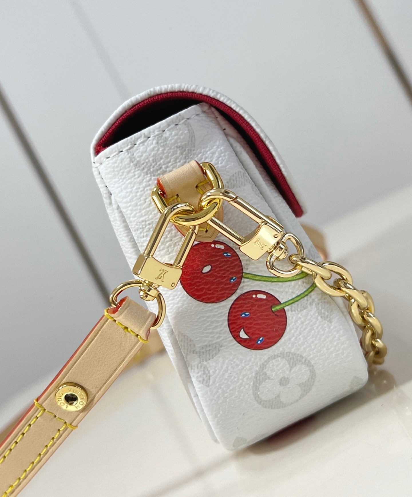 Louis Vuitton x TM Portafoglio con catenella Ivy