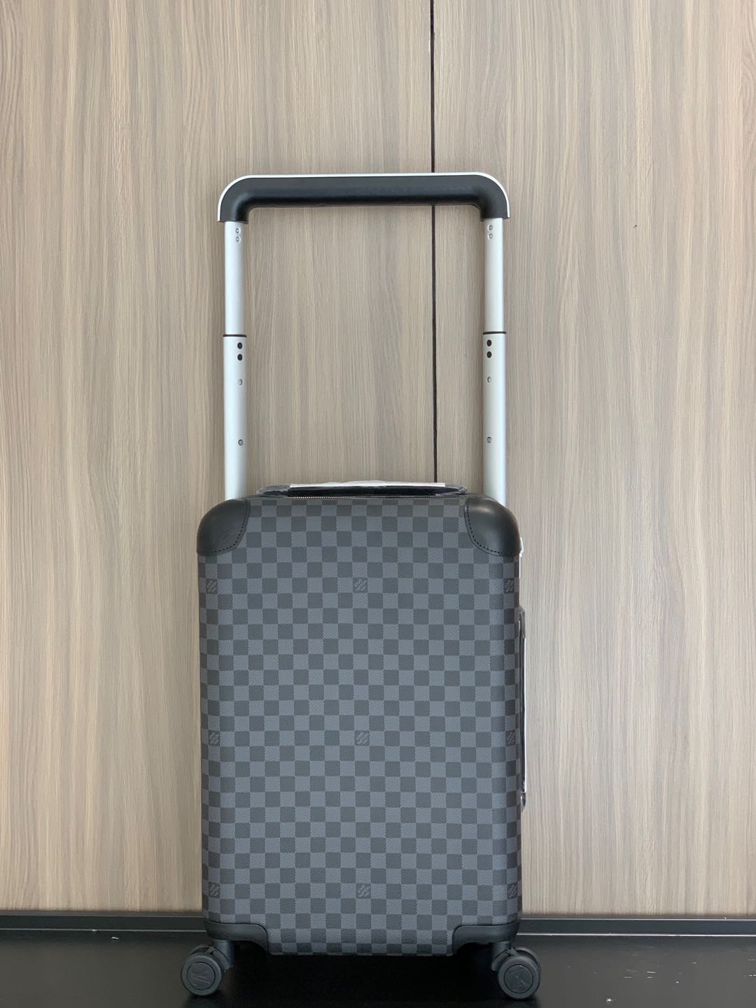Trolley Louis Vuitton Horizon 55