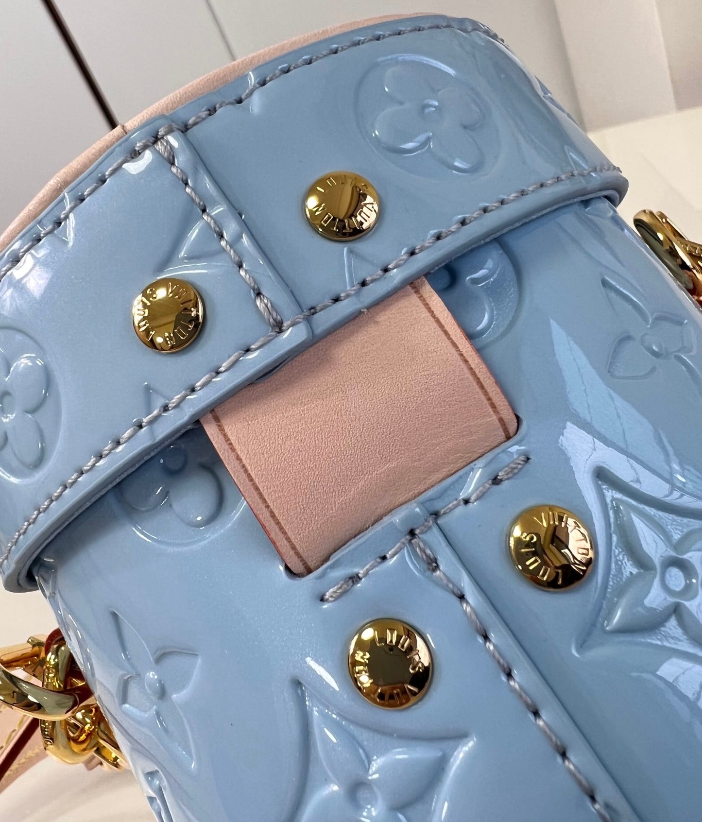 Louis Vuitton Aston Place Vernis