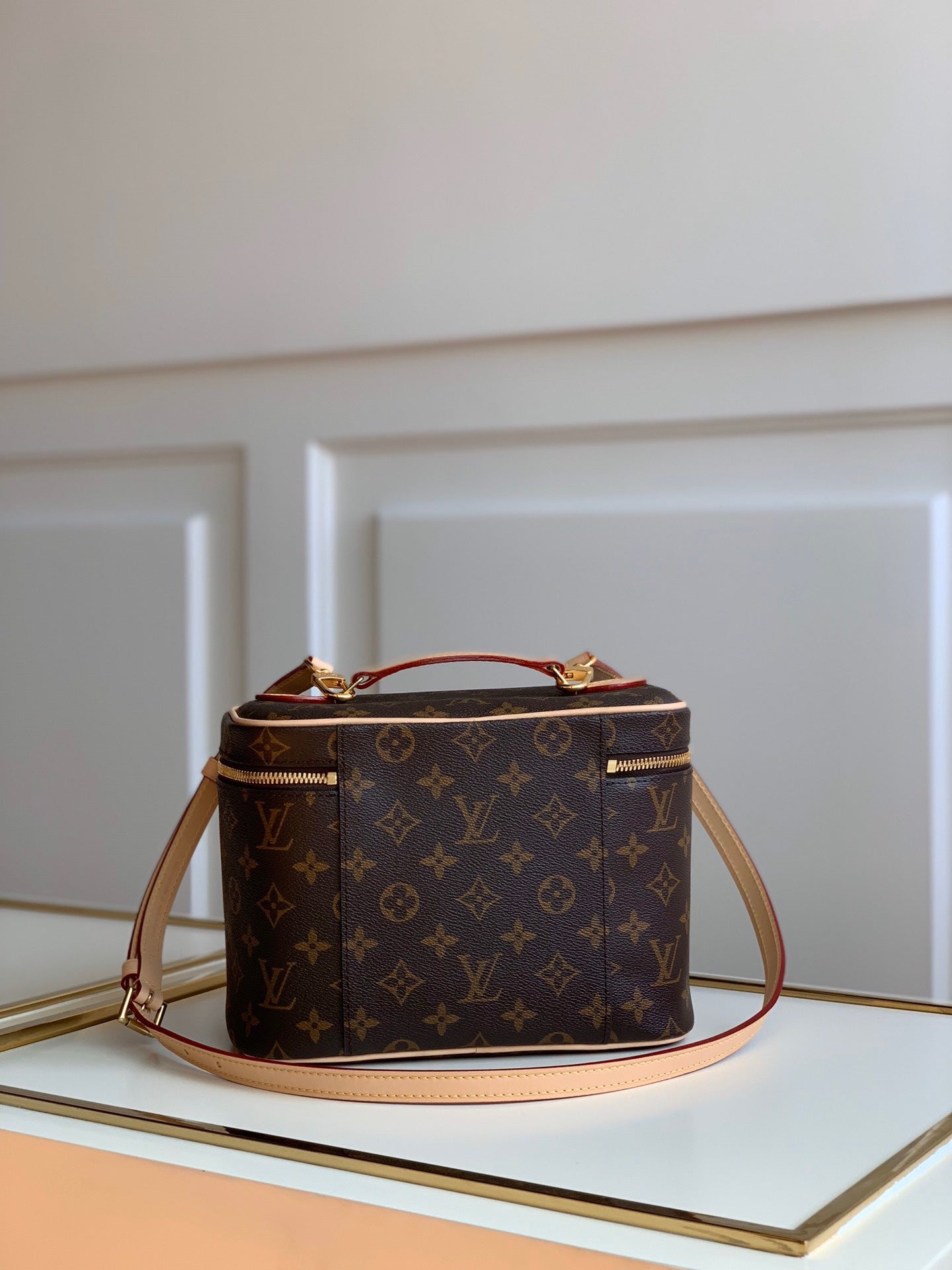 Louis Vuitton Beauty case Nice
