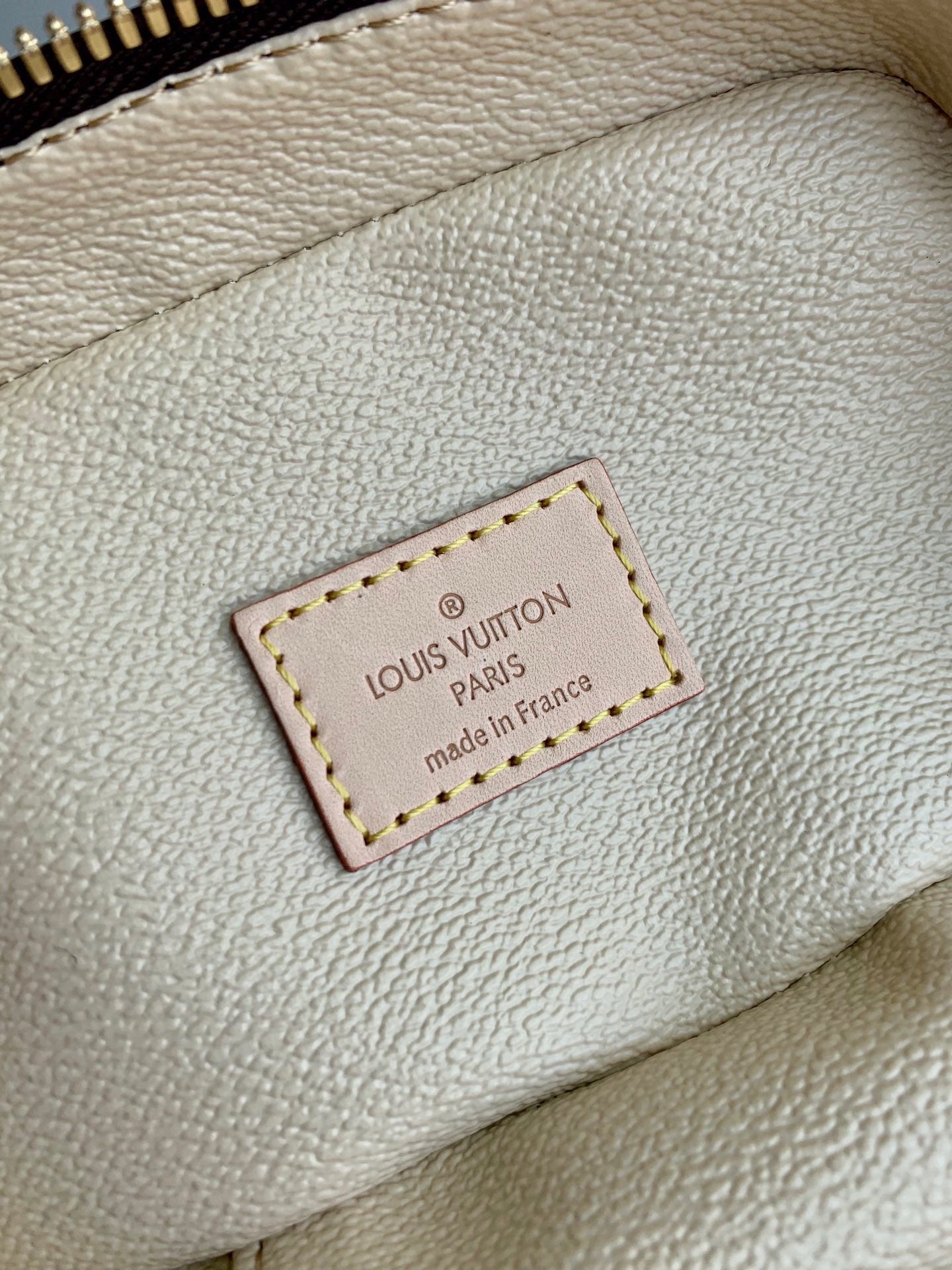 Louis Vuitton Beauty case Nice mini