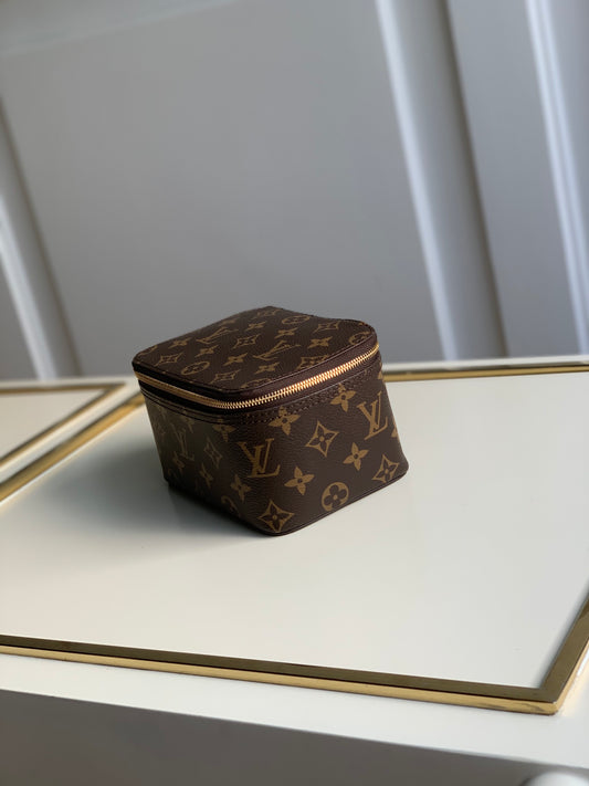 Louis Vuitton cubo da viaggio