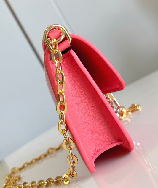 Louis Vuitton Bloom