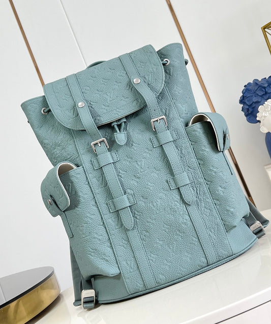 Louis Vuitton Christopher MM
