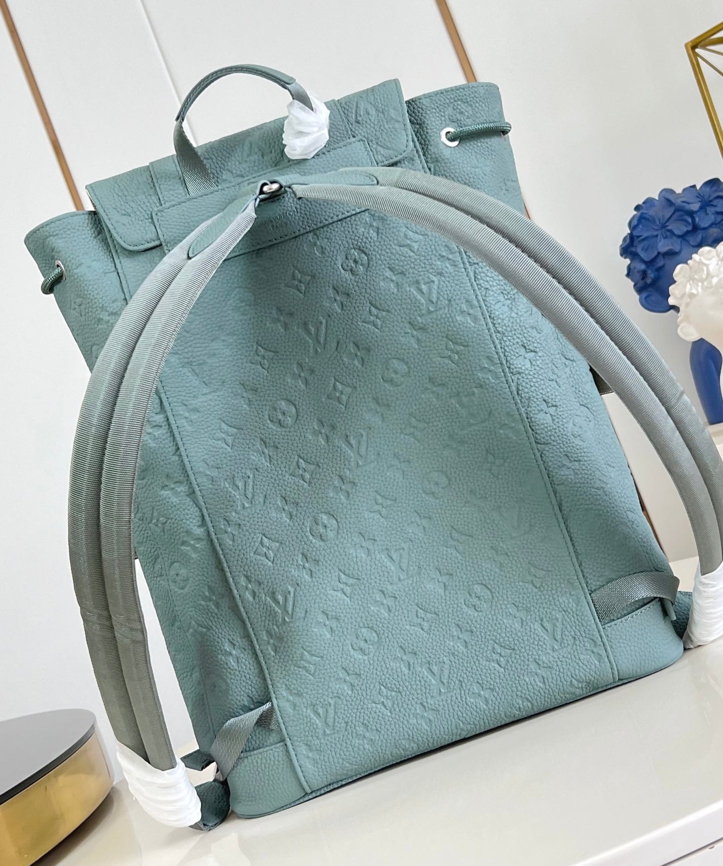 Louis Vuitton Christopher MM