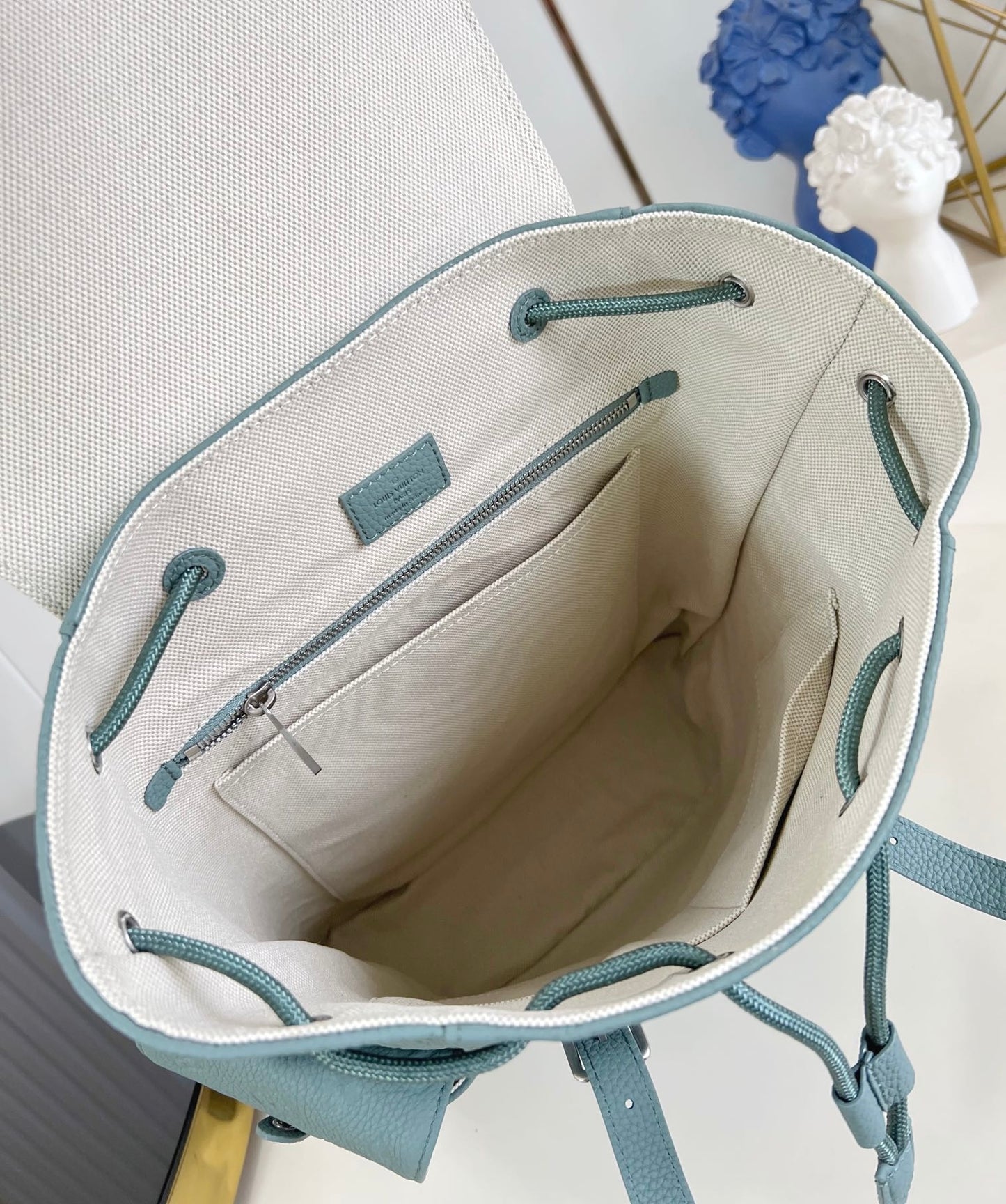 Louis Vuitton Christopher MM