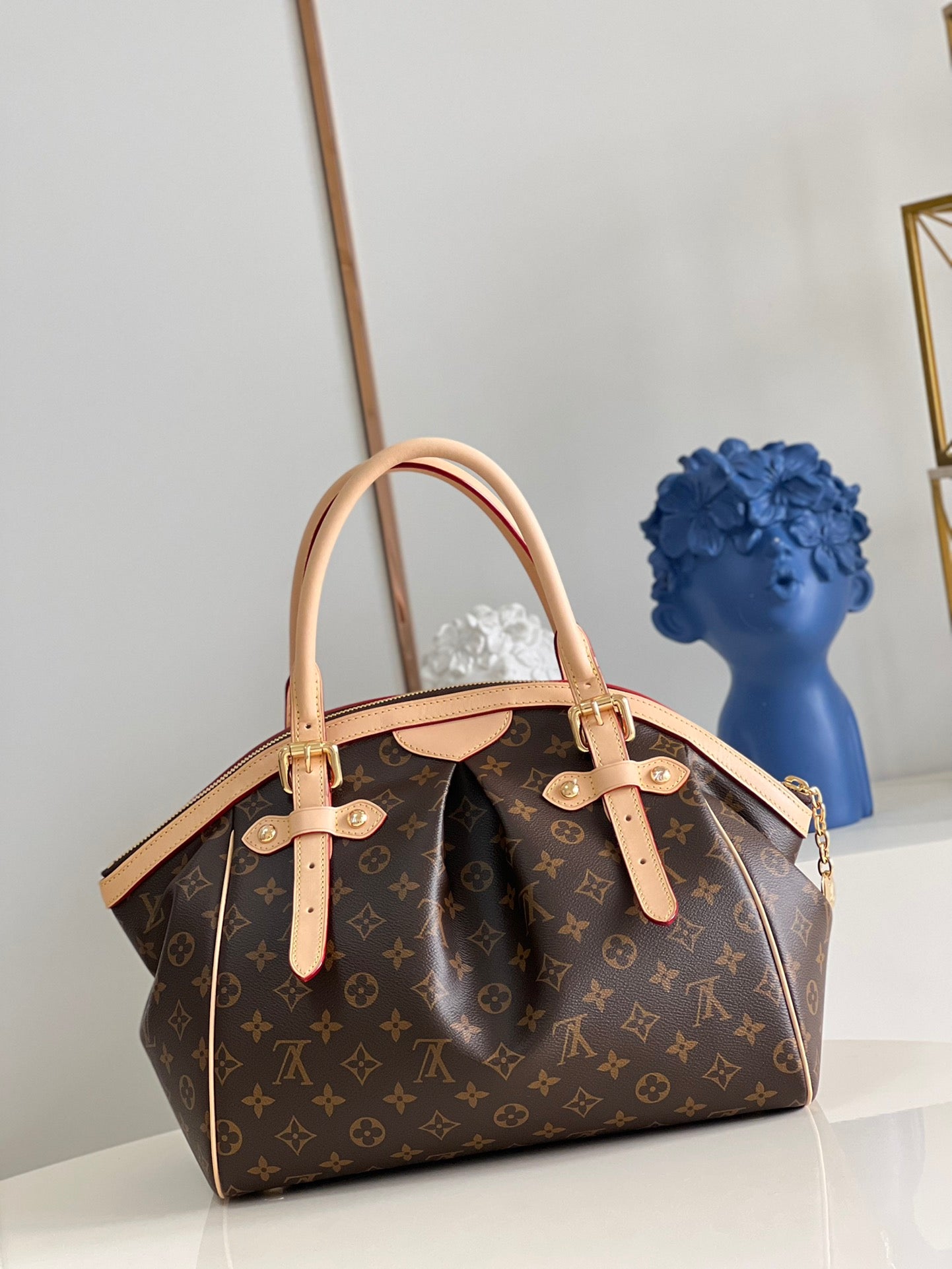 Louis Vuitton Tivoli GM