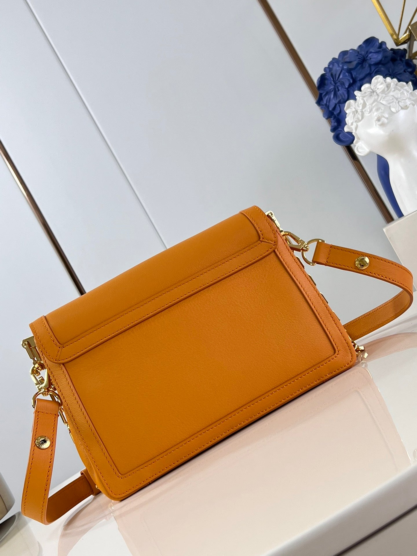 louis vuitton dauphine soft mm